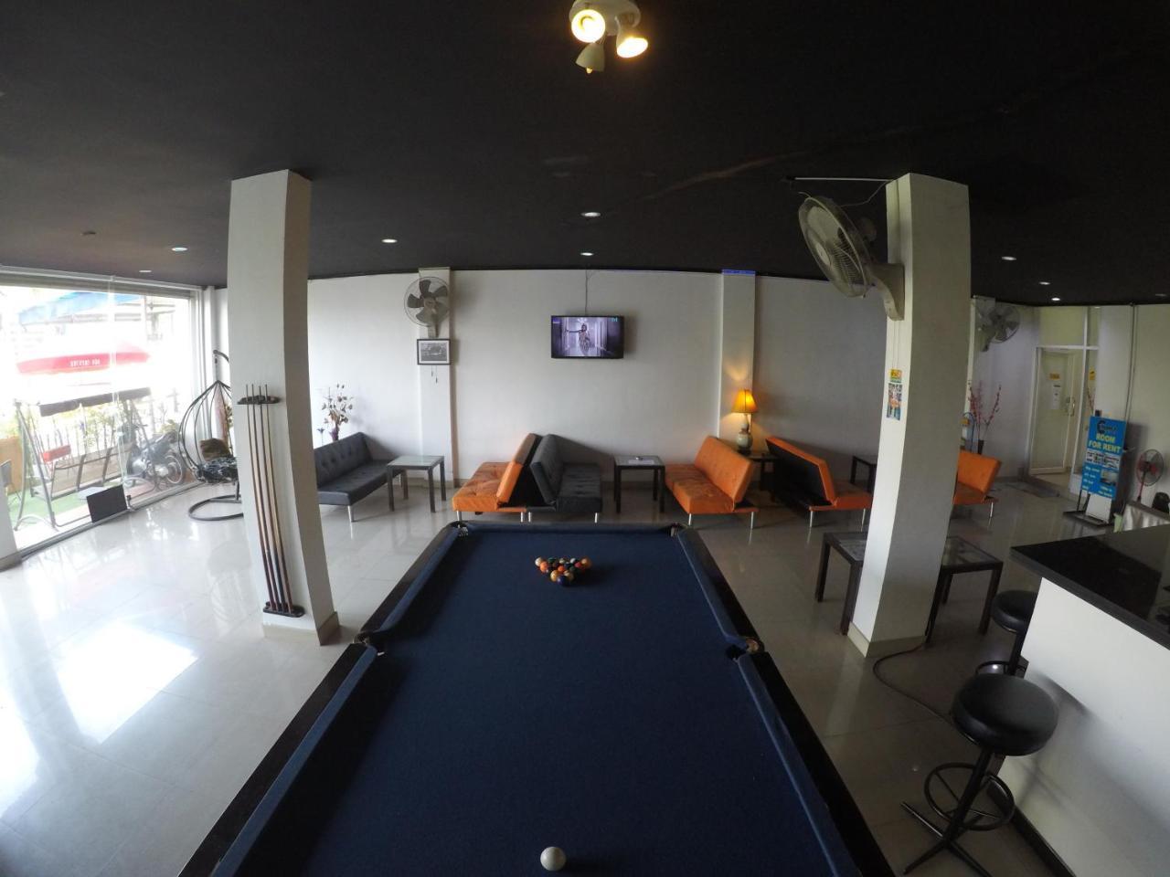 French Connection Hotel パッタヤー エクステリア 写真